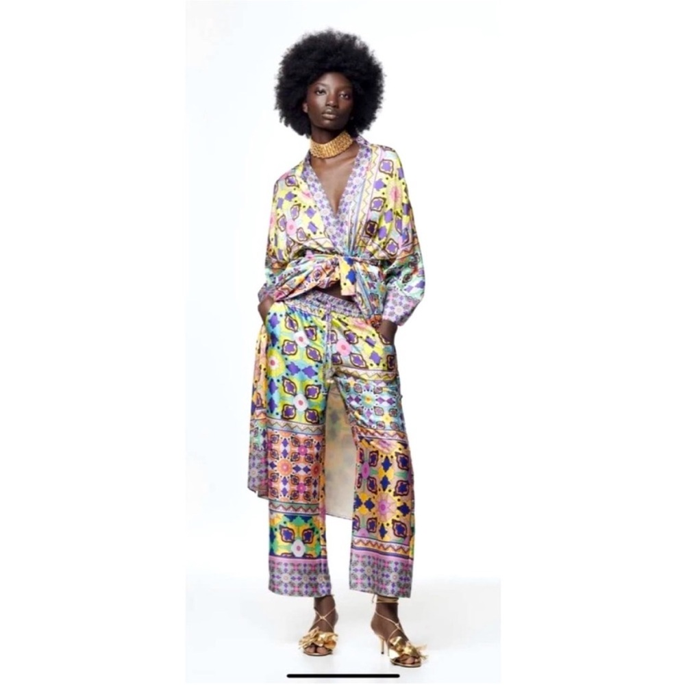 New ZARA satin kimono robe multicolor - Picture 10 of 17